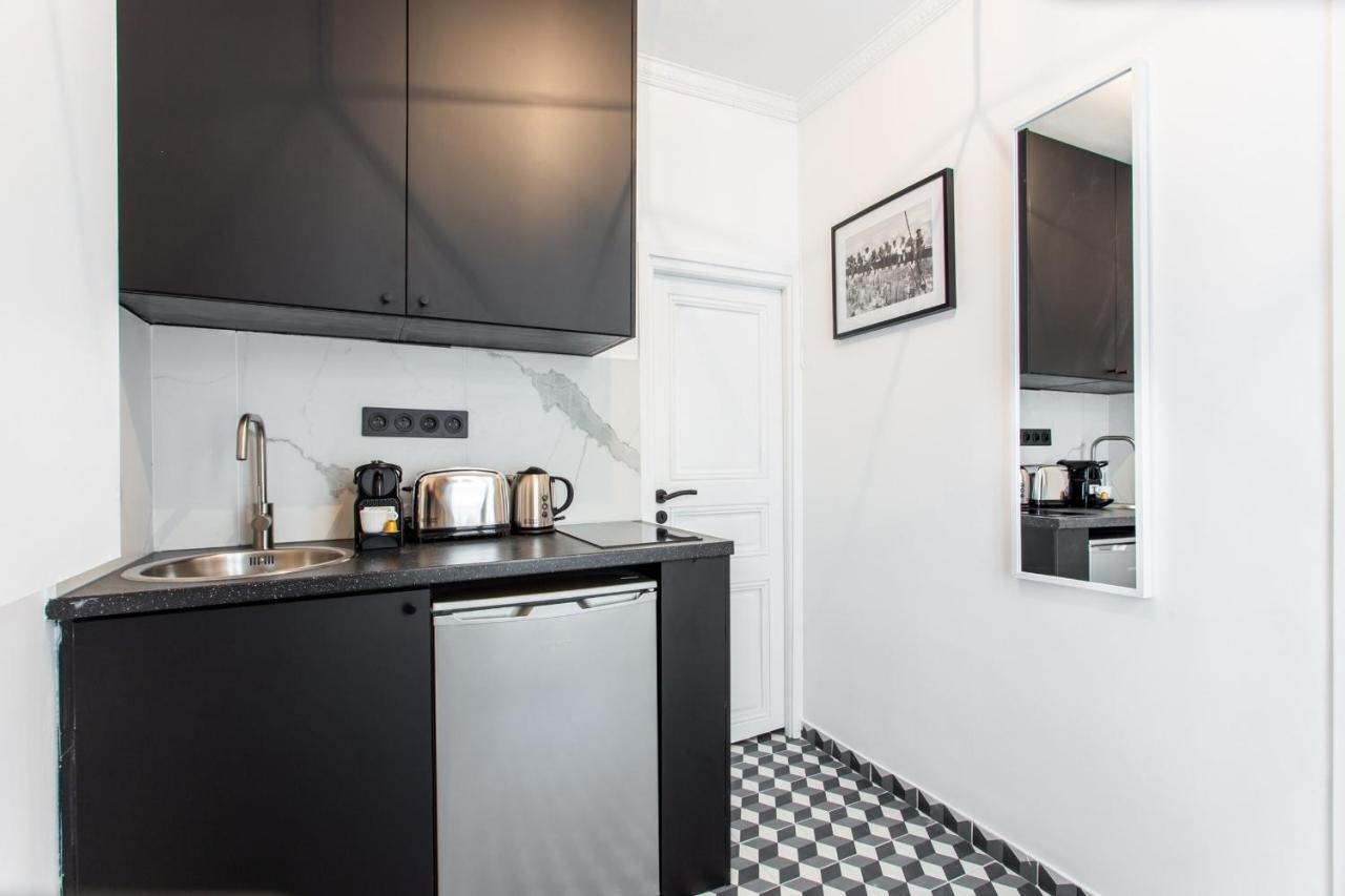 Cozy Studio In The Heart Of Appartamento Parigi